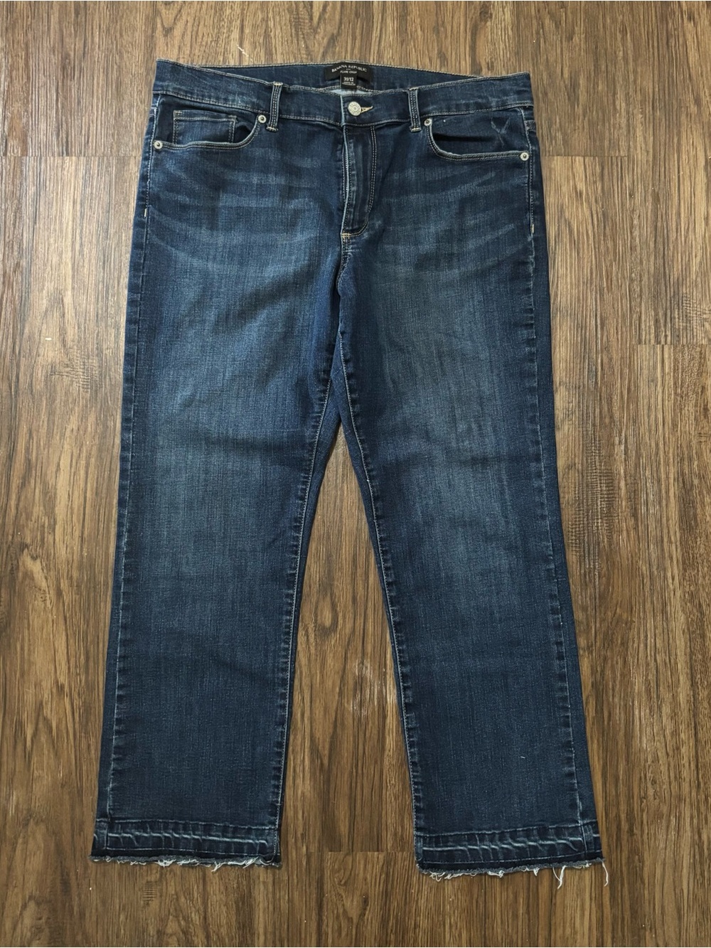 Banana Republic Flare Crop Raw Hem Dark Wash Jeans Size 12
